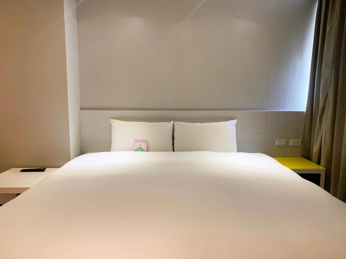 Wholesome Hotel Тайбей Екстер'єр фото