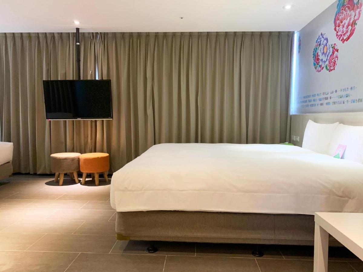 Wholesome Hotel Тайбей Екстер'єр фото